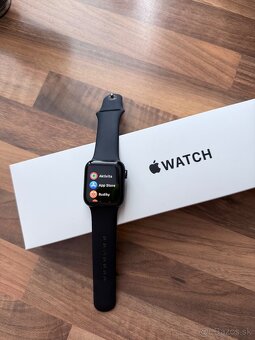 Apple watch SE (2nd gen) 40 mm Alu Mid Sp GPS - 4