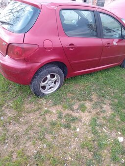 Peugeot 307 - 4
