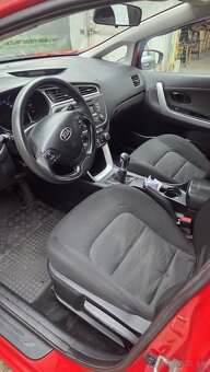 predam kia ceed 1.4 benzin plyn 2016 74kw - 4