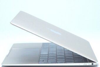 ZÁRUKA/Macbook 12"/M 1.2GHZ/8GB RAM/512 SSD Gold/CZ - 4