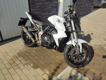 Honda CB1000R - 4