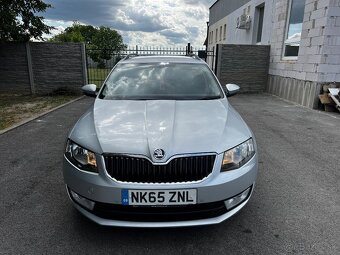 Skoda octavia 3 1.6 tdi 81kw grennline - 4