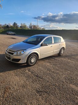 Opel astra h 1,4 b - 4