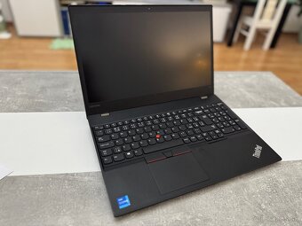 Lenovo ThinkPad T570 i5-6300U 16GB RAM 256GB SSD LTE - 4