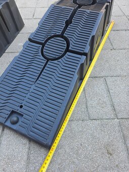 Najazdova rampa plastová - 4