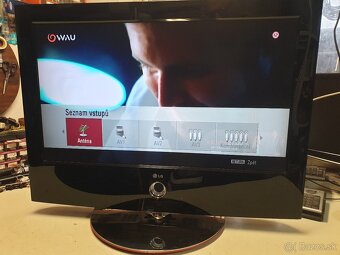 32"  LCD  TV  s  DVBT - 4