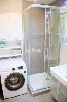 Pekná Garsónka, REKONŠTRUKCIA, BALKÓN, Zuzany Chalupovej, Pe - 4