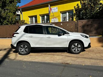 Peugeot 2008 1.2 PureTech Style - 4