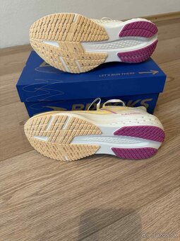 Bežecké tenisky - 4