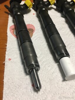 03N130277H Vstrekovač originál - 4