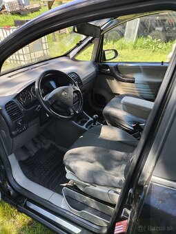 Opel Zafira 2.2 DTi, 92 kW, 7 miest - 4