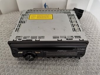 AUTORÁDIO S CD PIONEER DEH-1020E - 4