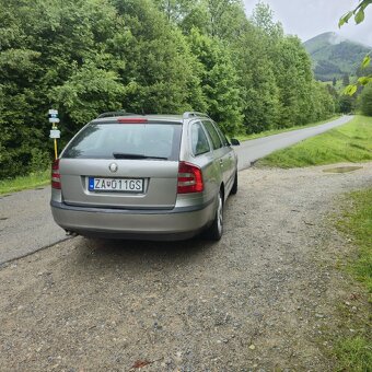 Škoda octavia combi 2,0tdi DSG - 4