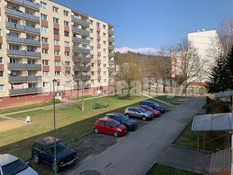 Predaj - Slnečný 4 izbový byt na skvelom mieste v Zakvášove  - 4