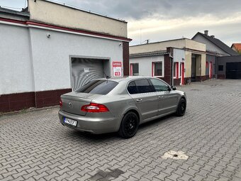 Predám škoda superb 125kw - 4