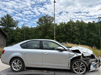 Rozpredam škoda Octavia 3 1.6TDI 81kw 5 kvalt manuál - 4