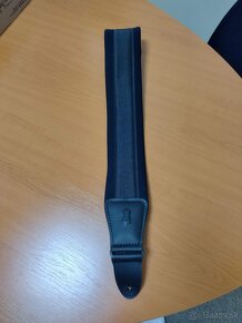 Polstrovaný popruh na basgitaru, stojan na basgitaru, - 4