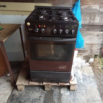 Predám plynový sporák - 4