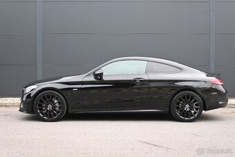 Mercedes-Benz C 250 Coupe AMG Night Edition - 4