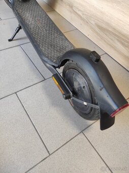 Ninebot KickScooter F2 E od Segway - 4