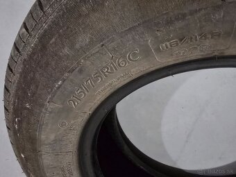 Predám 215/75 R16C Austone - 4
