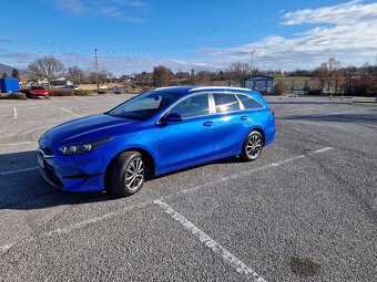 KIA Ceed SW 1.6 CRDi MHEV Gold - 4