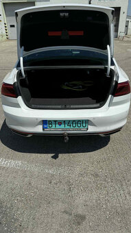 Volkswagen Passat Sedan B8 VW GTE 1.4 TSI Plug-In Hybrid - 4
