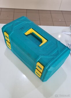 Kufor s náradím a klúčami znacky Sunward - 4