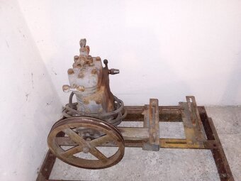 kompresor vzduchový - 4