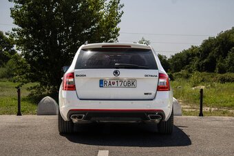 Škoda Octavia Combi 2.0 TFSI RS - 4