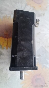 Predam krokovy motor siemens - 4