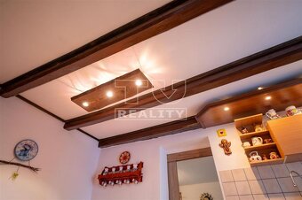 TUreality ponúka krásny dom s obrovským pozemkom v... - 4