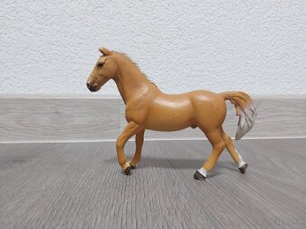 Predam Schleich kone - 4