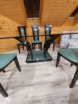 Jedálenský stôl a stoličky - 4