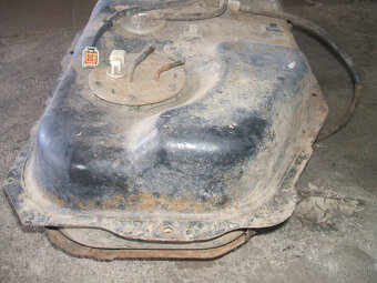 MITSUBISHI PAJERO PININ - 4