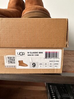 Dámske UGG W Classic Mini - 4