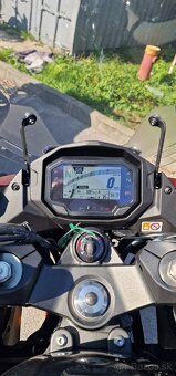 Kawasaki Ninja 1000SX - 4