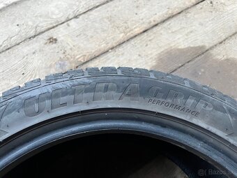 245/45R17 99V Good Year Ultra Grip Performance - 4