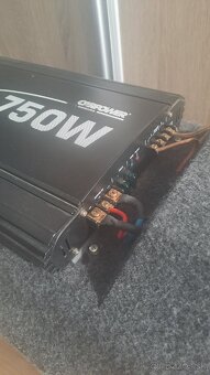 Predám subwoofer do auta 750W - 4
