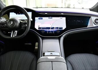Mercedes-Benz EQS 580 4M SUV REZERVACE 400 kw - 4