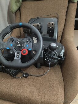 Volant Logitech g29 - 4