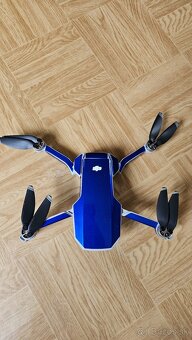 dron dji - 4