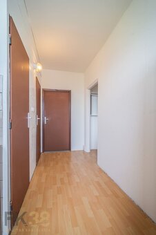 Na predaj 2-izbový byt na sídlisku Juh - 4