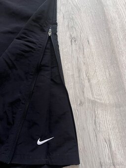 Nike šušťakové nohavice - 4