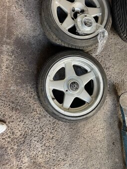 Azev R16 4x100 9J - 4