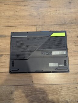 Asus ROG STRIX G15 2022 - 4