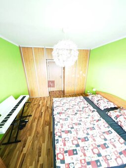 Predaj: 2 izbový byt s loggiou 63 m2 Sásová - 4