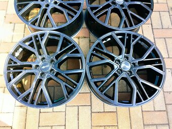 Brock - Audi, Mercedes, Škoda, Volkswagen,Seat 5x112 r20 - 4