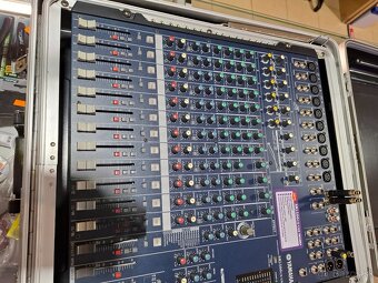 Predám mixpult Yamaha MG166C - USB - 4
