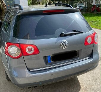 Volkswagen Passat B6 combi Highline 1.9 Tdi - 4
